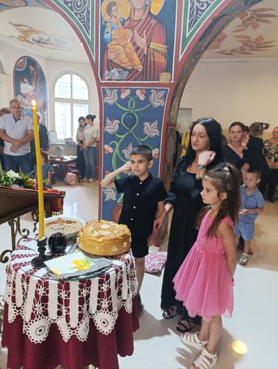 Фотографија из албума „Крсна Слава“