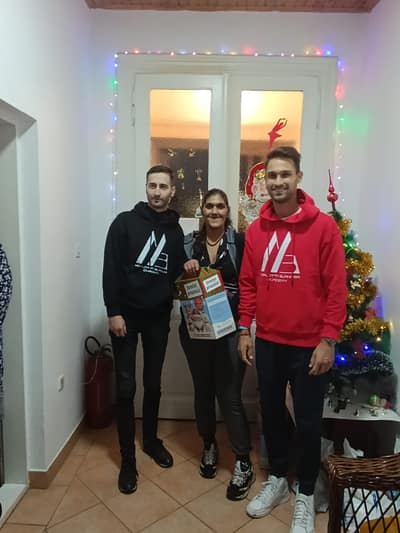Фотографија из албума „Хуманитарна Помоћ“