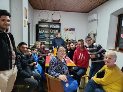 Фотографија из албума „Хуманитарна Помоћ“
