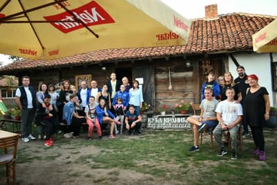 Фотографија из албума „Камп Равни Гај“