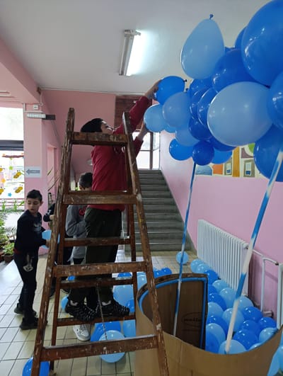 Светски Дан Особа Са Аутизмом 2025 - фотографија 6